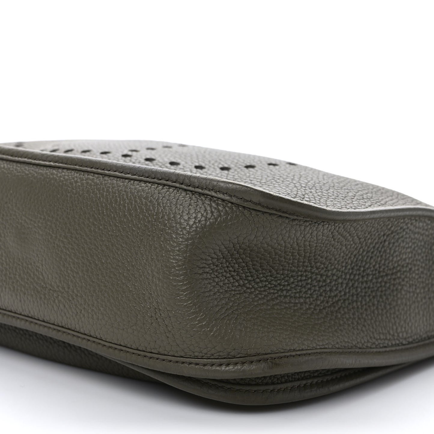 Taurillon Clemence Evelyne III GM Vert Olive