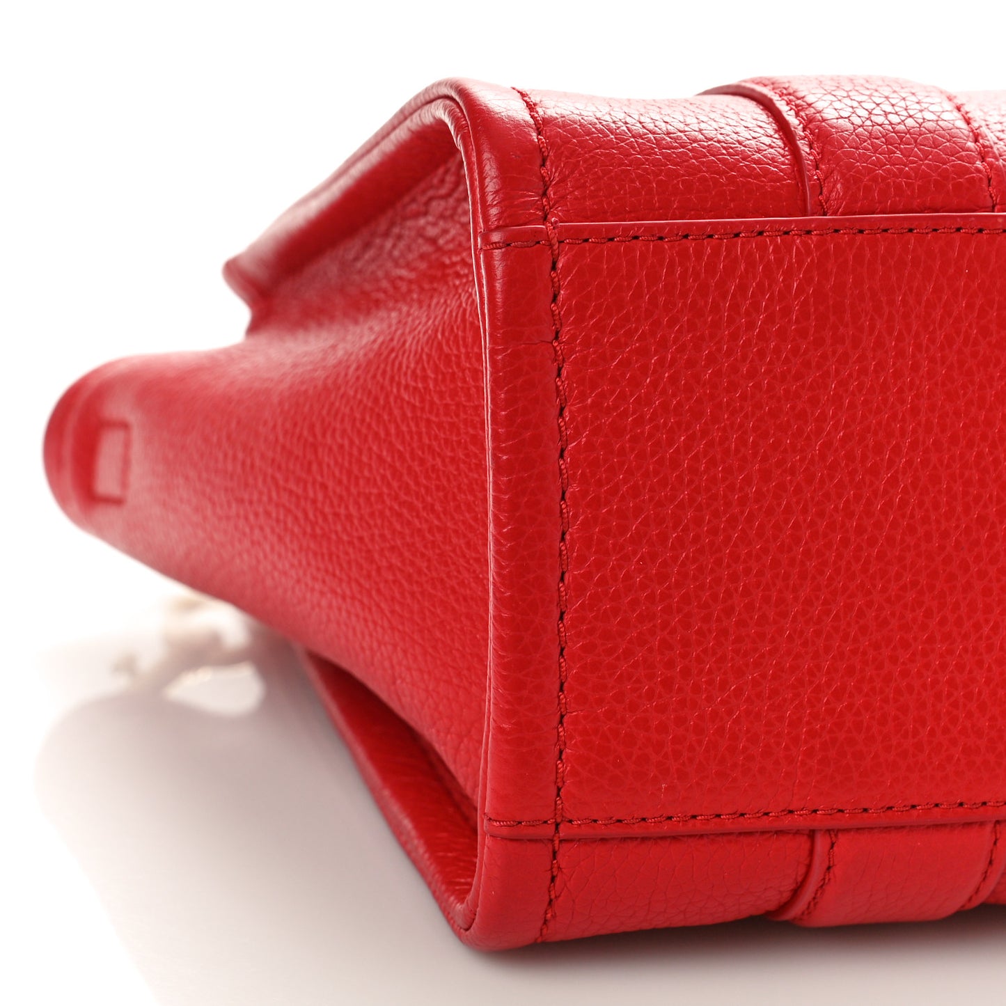 Grained Calfskin Small The Tote Bag True Red