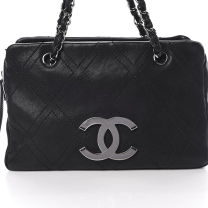 Chanel Calfskin Diamond Stitch Tote Black 10 of 14