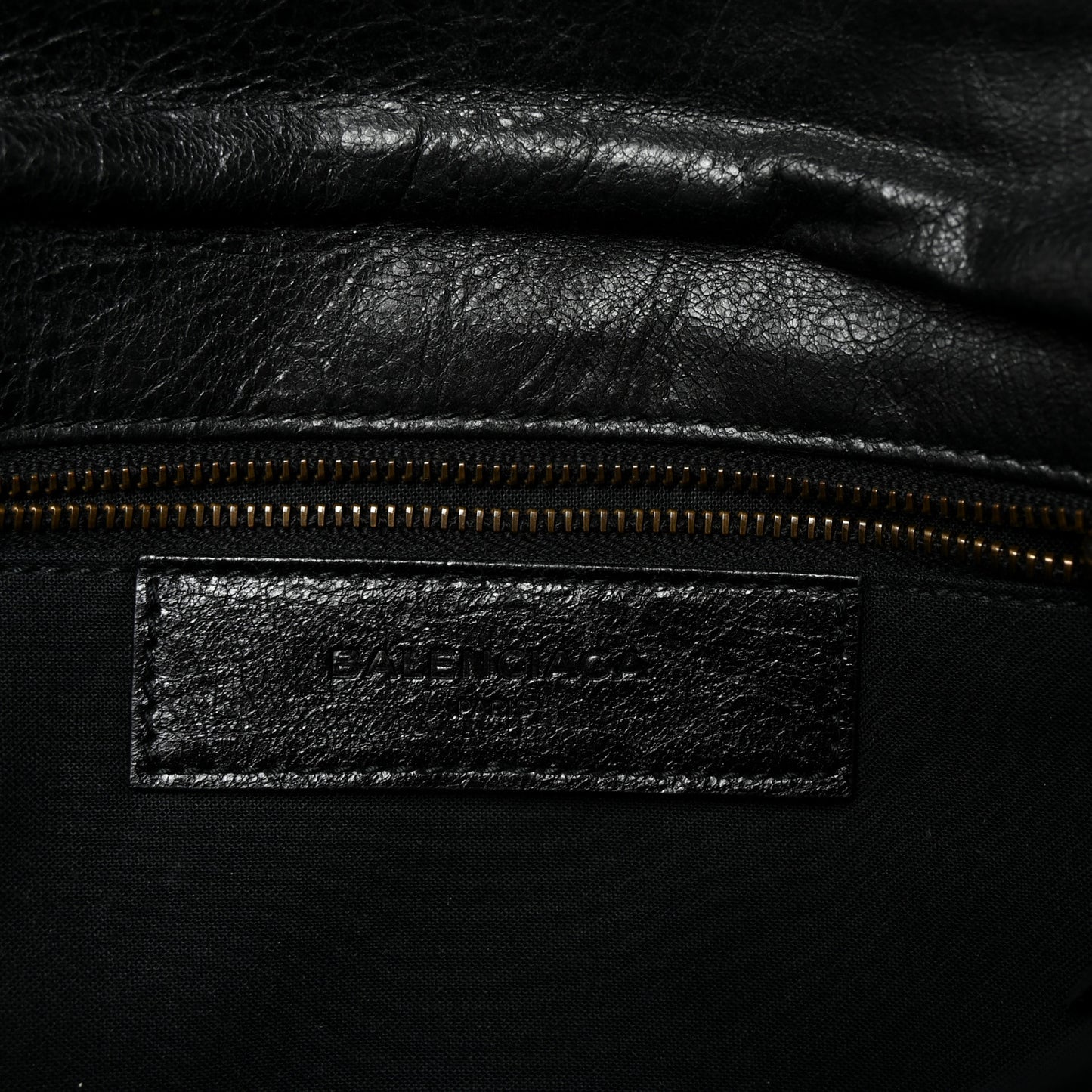 Agneau Classic Hardware Envelope Clutch Black