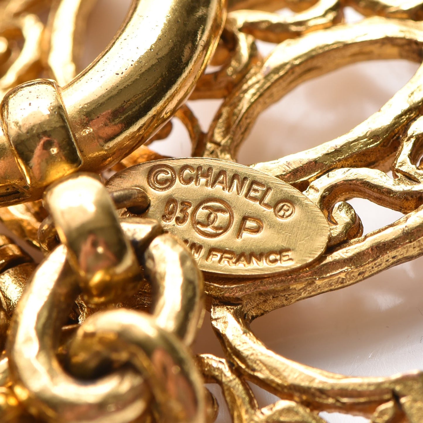 Chain CC Long Necklace Gold