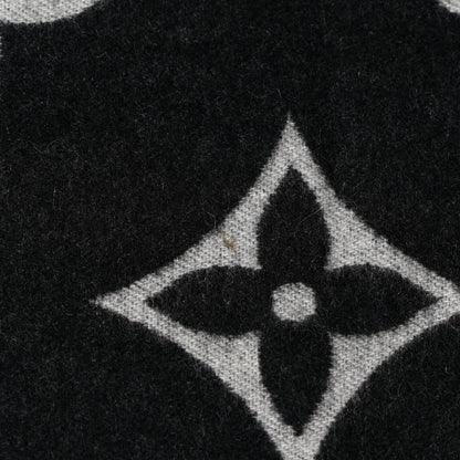 Louis Vuitton Cashmere Monogram Reykjavik Scarf Black 4 of 5