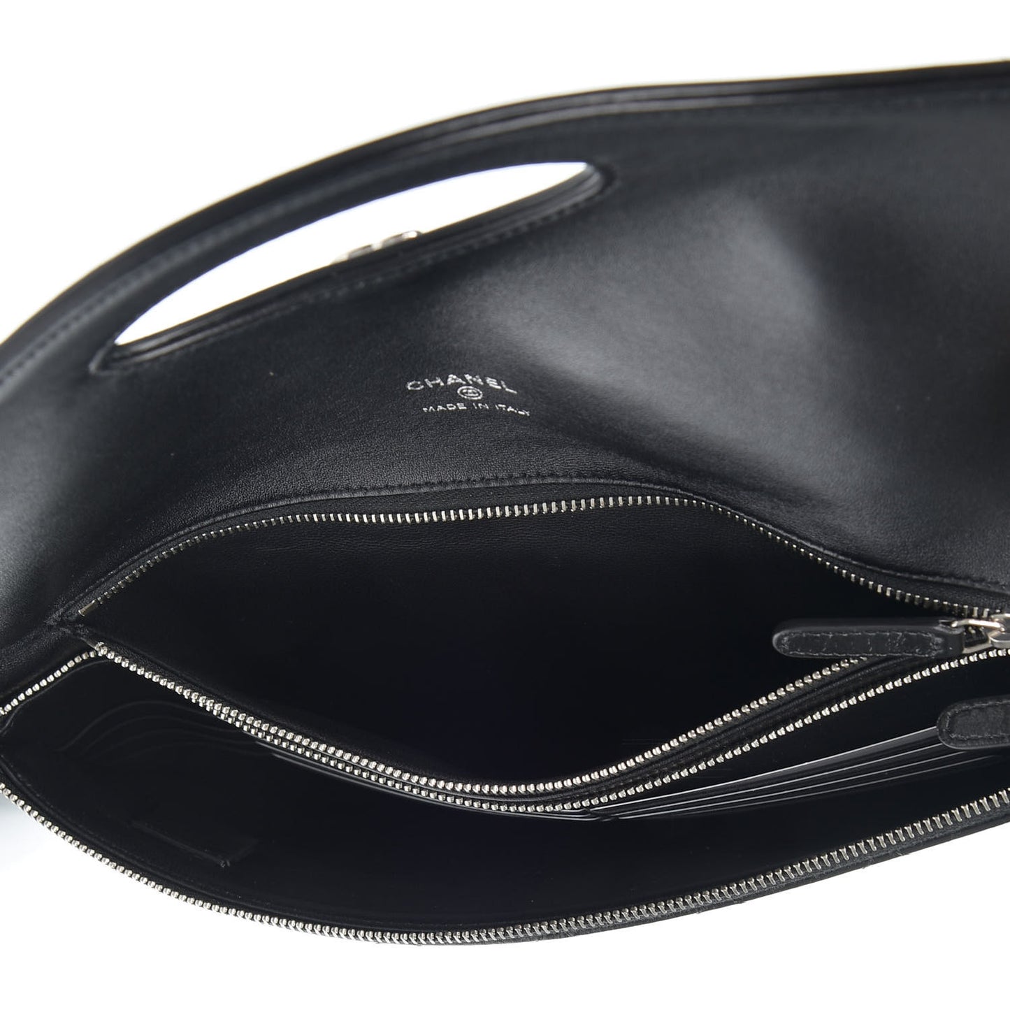 Shiny Crumpled Calfskin Large 31 Pouch Black