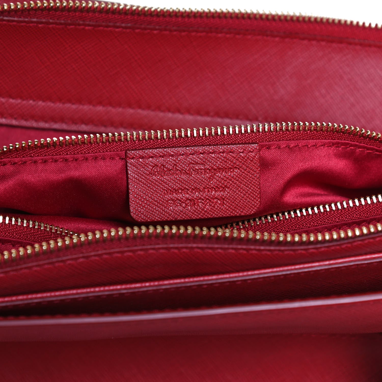 Salvatore Ferragamo Saffiano Beky Tote Rosso 7 of 10