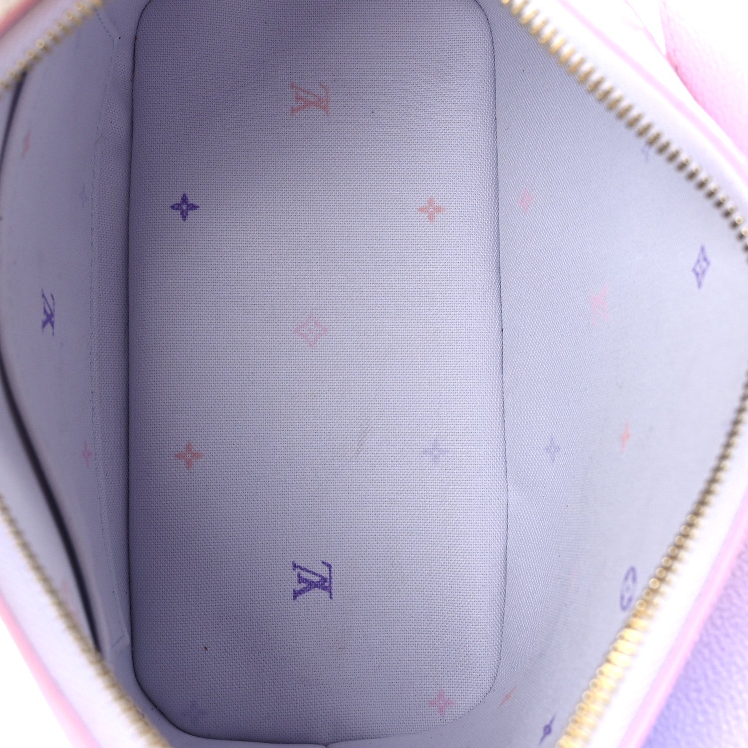 Louis Vuitton Monogram Giant Spring In The City Marshmallow Hobo PM Sunrise Pastel 5 of 9