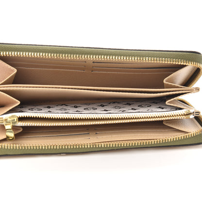 Louis Vuitton Monogram Giant Zippy Wallet Kaki White 5 of 9
