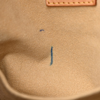 Louis Vuitton Monogram Artsy MM 8 of 12