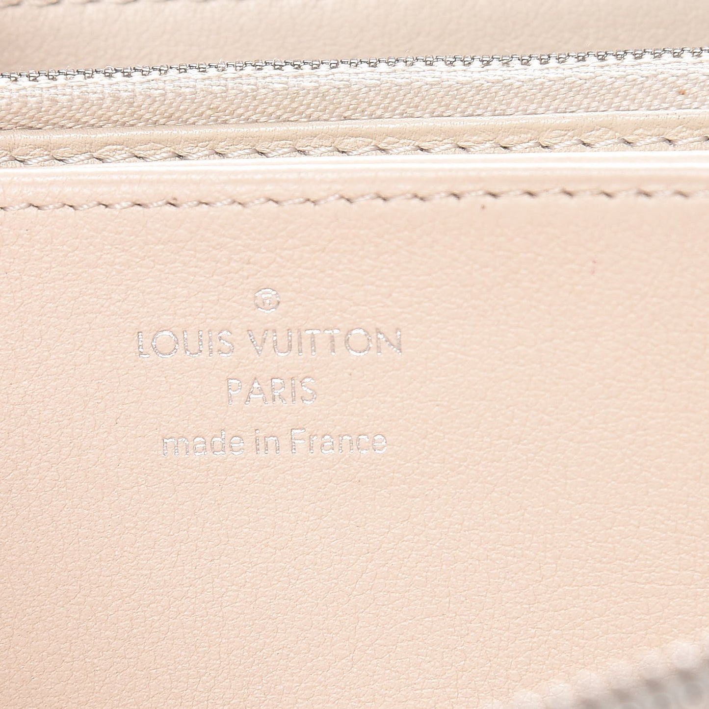 Mahina Zippy Wallet Ivory