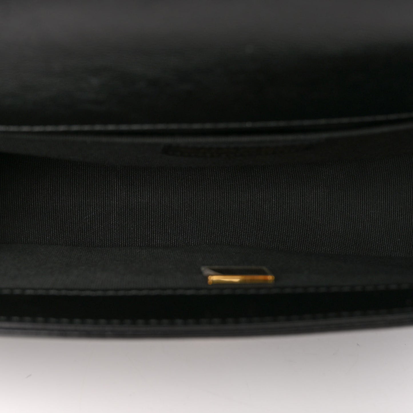 Metallic Glazed Calfskin Medium Boy Flap Black Gold