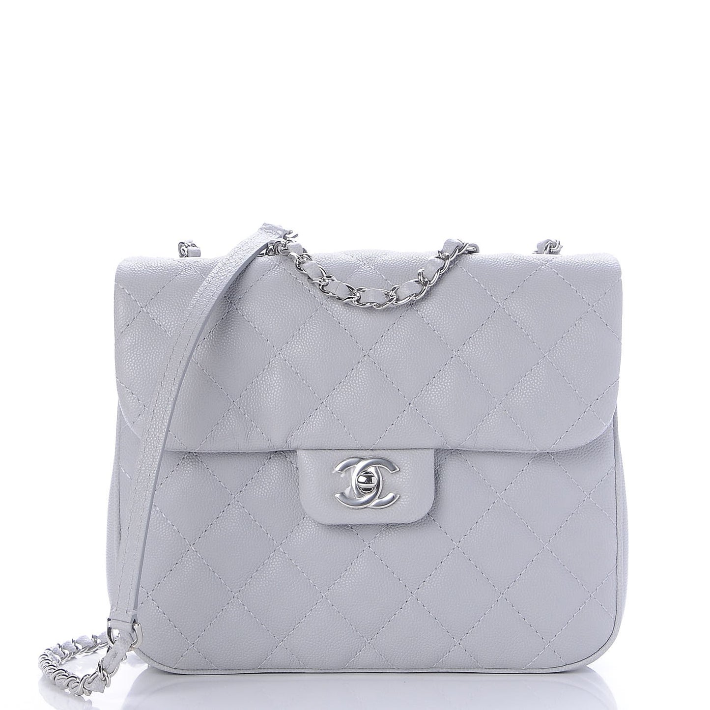 Caviar Quilted Medium Urban Companion Flap Grey