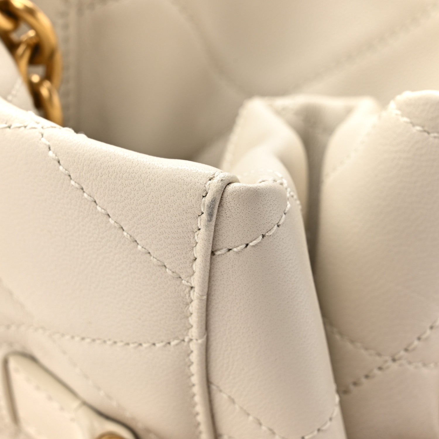 Saint Laurent Lambskin Quilted Le Maillon Bucket Bag Crema Soft 11 of 17