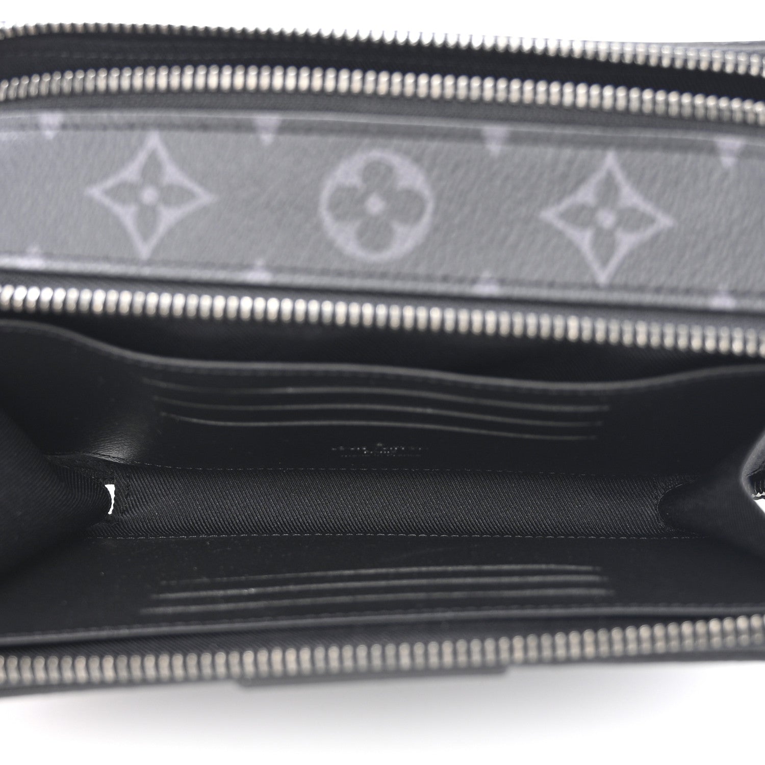 Louis Vuitton Monogram Eclipse Alpha Wearable Wallet 6 of 11