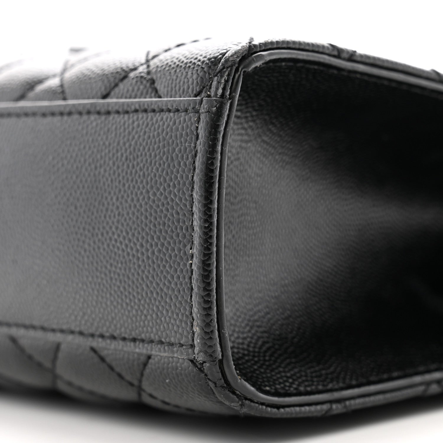 Saint Laurent Grain De Poudre Textured Mixed Matelasse Large Triquilt Monogram Monochrome Satchel Black 9 of 11