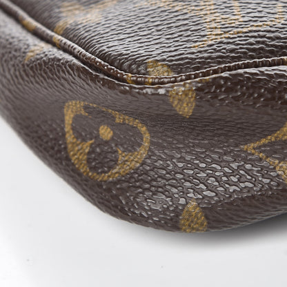 Louis Vuitton Monogram Pochette Accessories 9 of 10