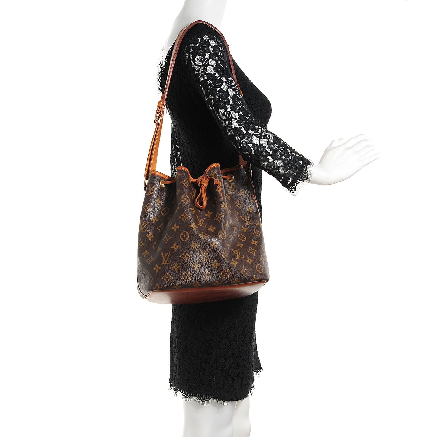 Louis Vuitton Monogram Petit Noe 2 of 7