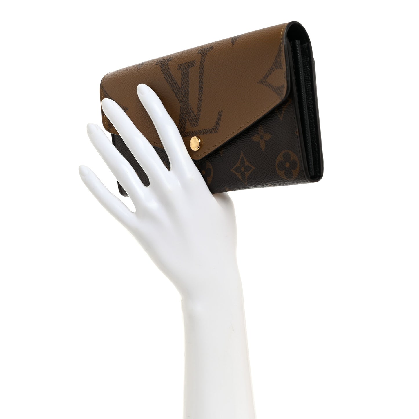 Reverse Monogram Giant Sarah Wallet