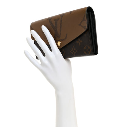 Louis Vuitton Reverse Monogram Giant Sarah Wallet 2 of 8