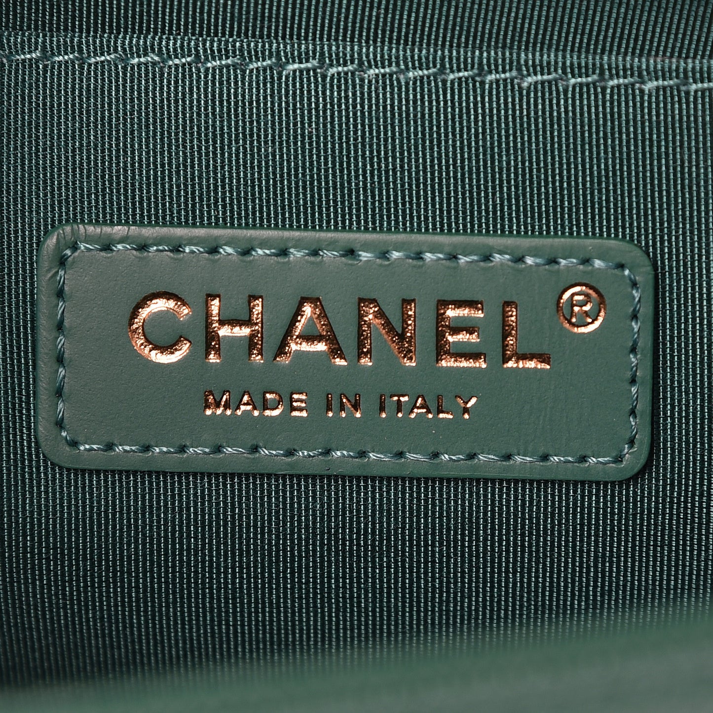 Caviar Chevron Quilted Medium Boy Flap Green