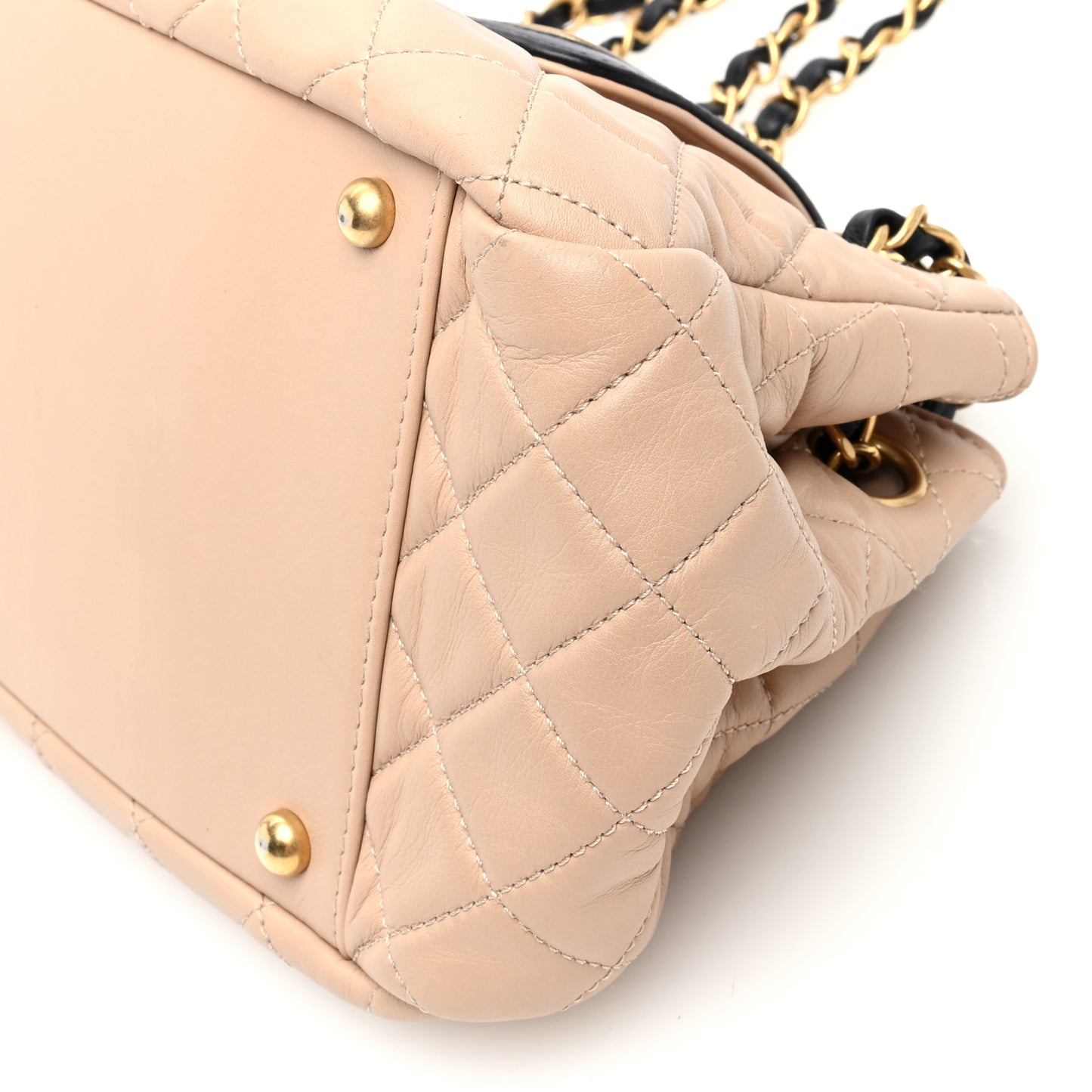 Lambskin Quilted East West Accordion Flap Beige