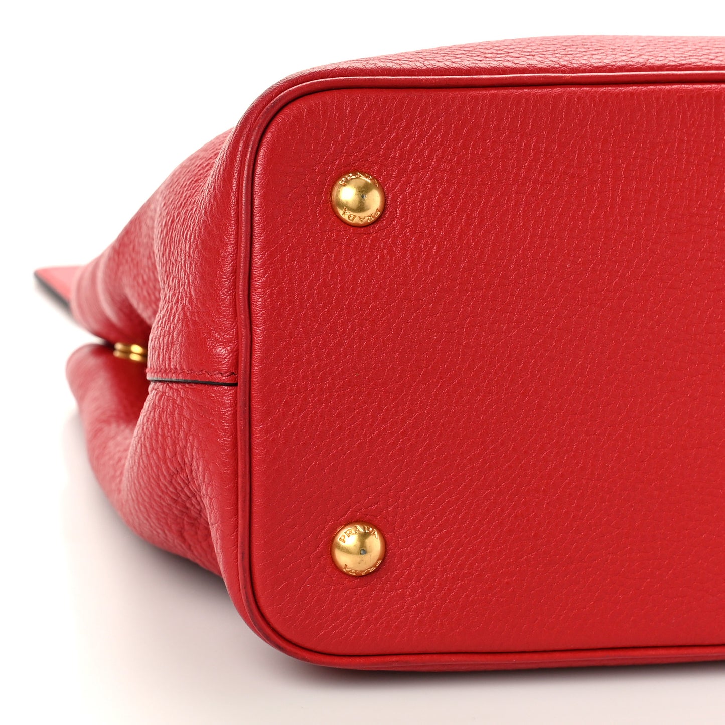 Vitello Daino Shoulder Bag Rosso