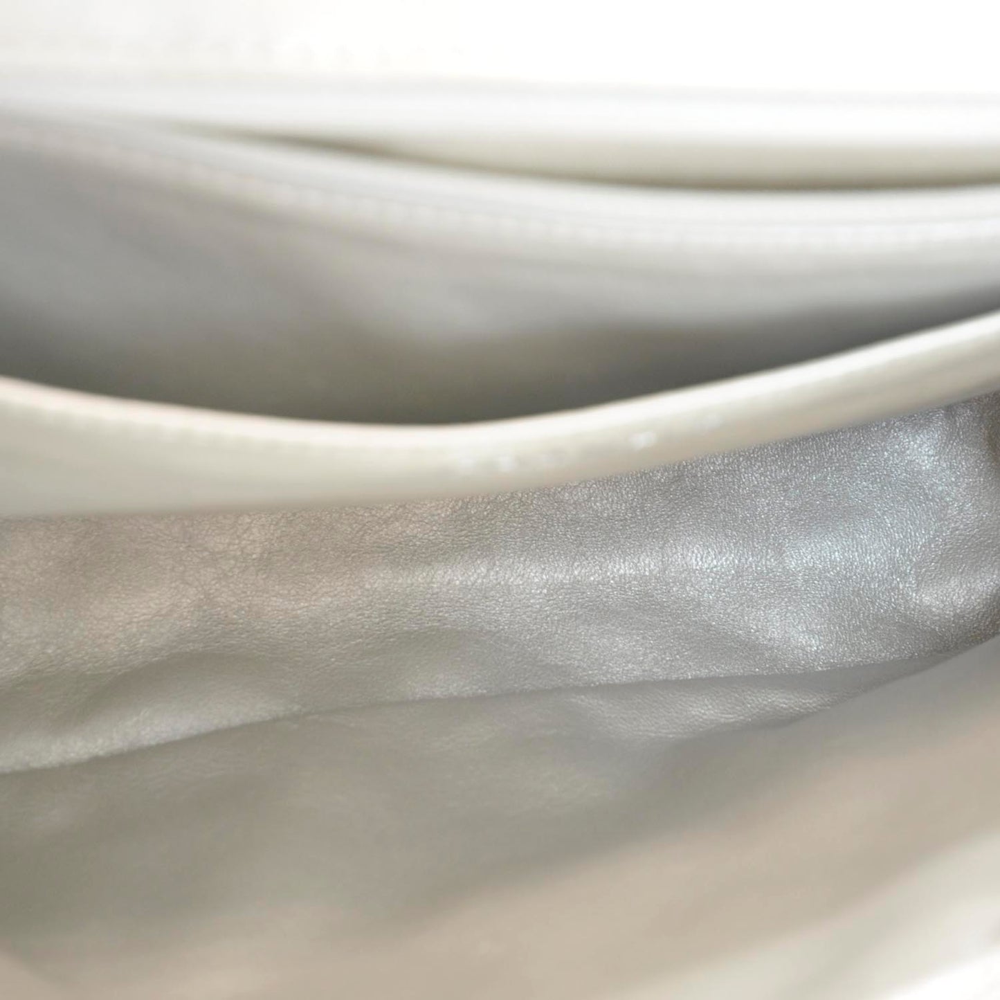 Lambskin Jumbo Flap Silver