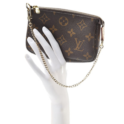 Louis Vuitton Monogram Mini Pochette Accessories 2 of 8