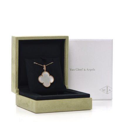 Van Cleef & Arpels 18K Yellow Gold Mother of Pearl Magic Alhambra Long Necklace 7 of 7