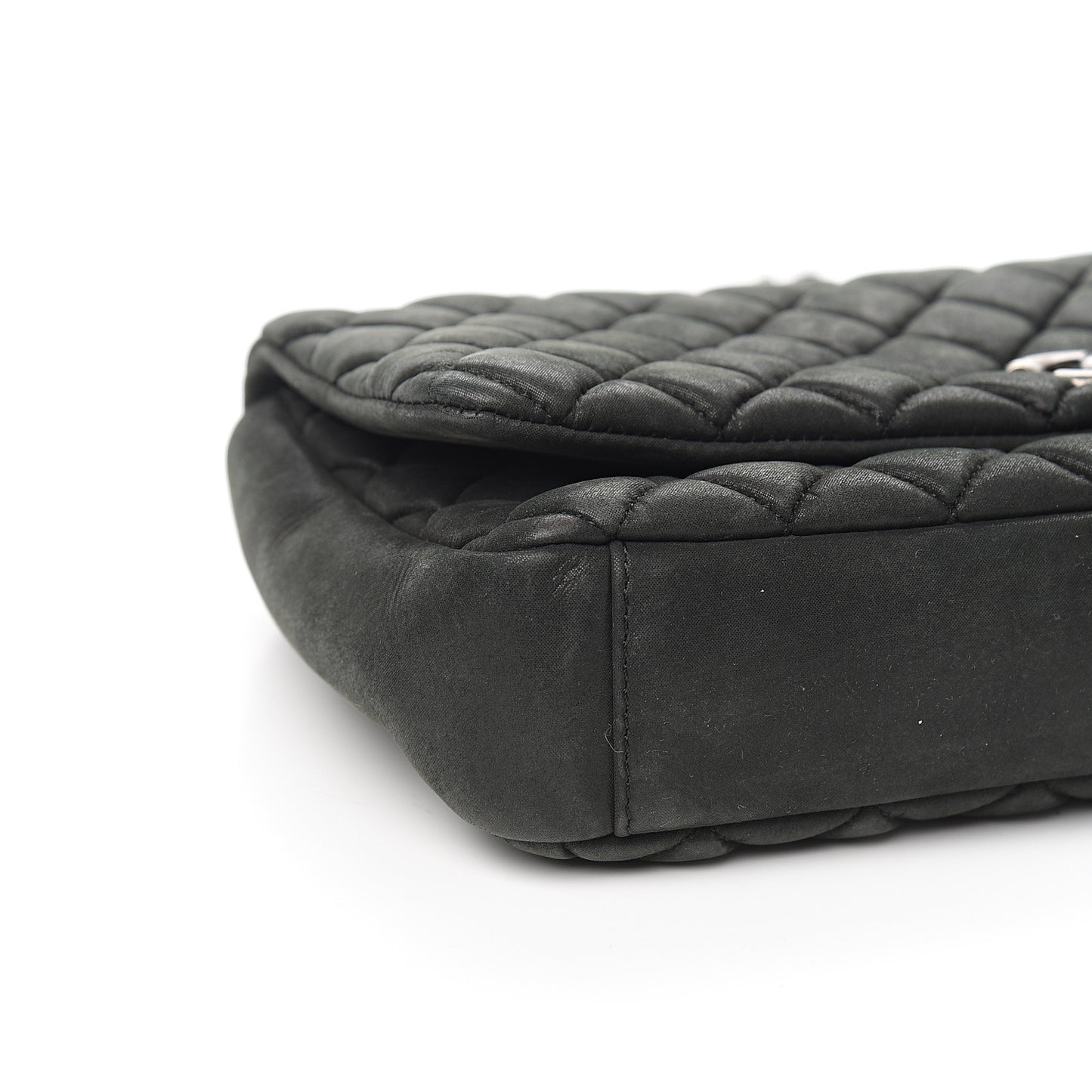 Iridescent Calfskin Small New Bubble Quilt Flap Black