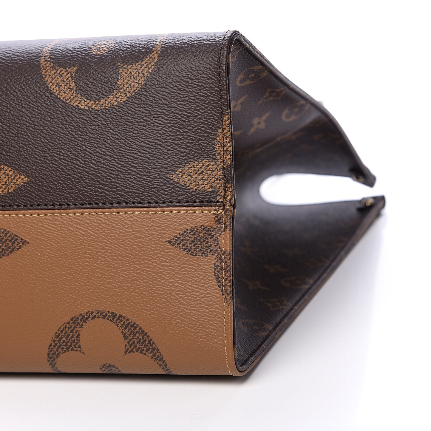 Reverse Monogram Giant Onthego GM