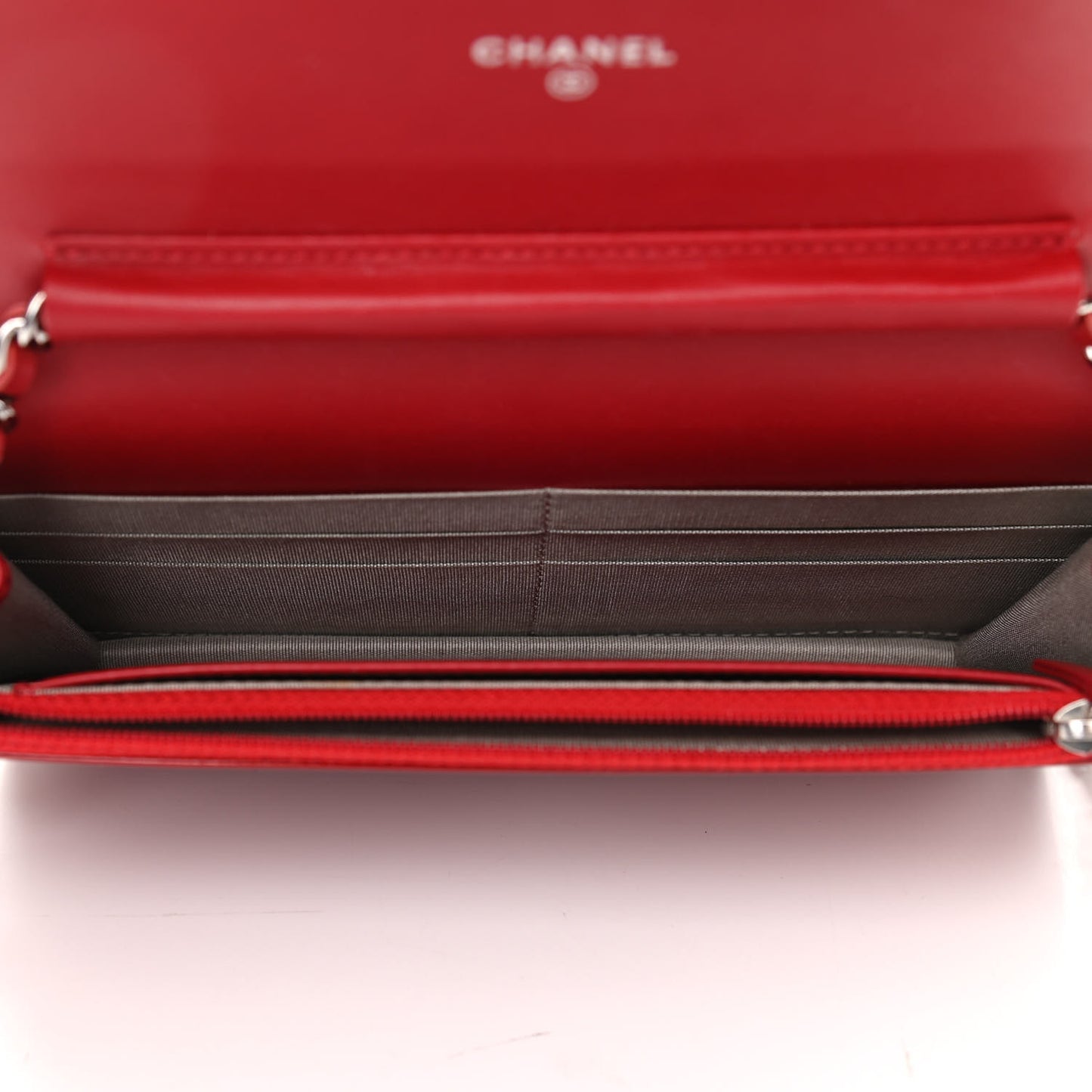 Patent Quilted Brilliant Wallet On Chain WOC Red