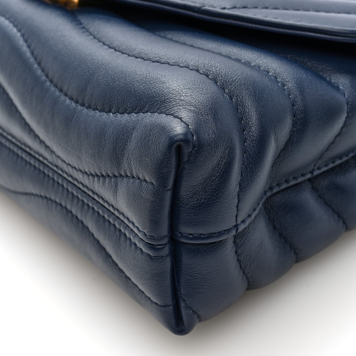 Louis Vuitton Calfskin New Wave Chain Bag MM NM Bleu Nuit 9 of 9