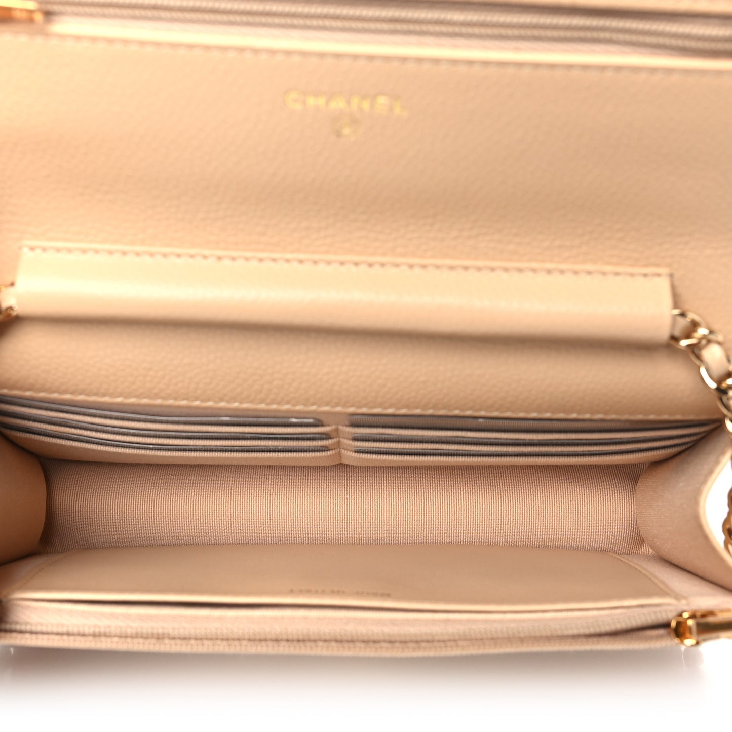 Caviar Quilted Wallet On Chain WOC Beige