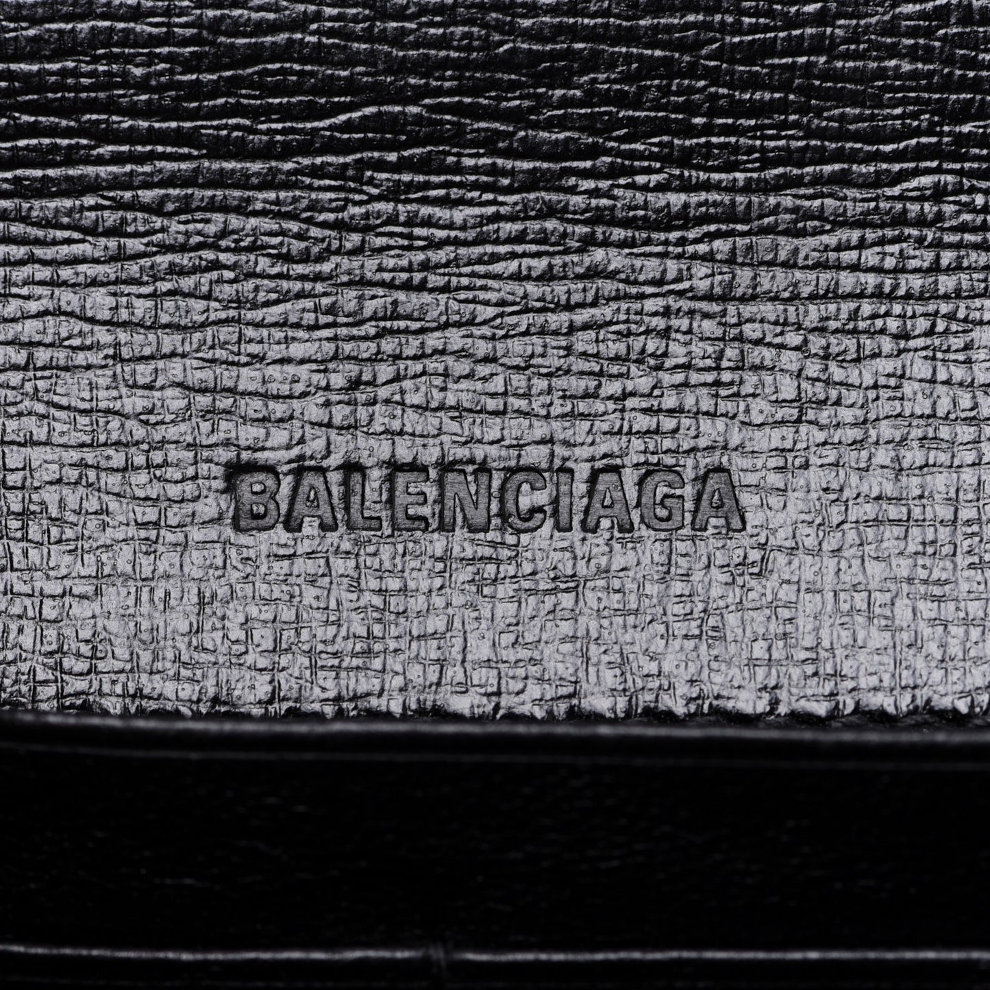 Calfskin Stripe Embossed Gossip Chain Bag XS Black