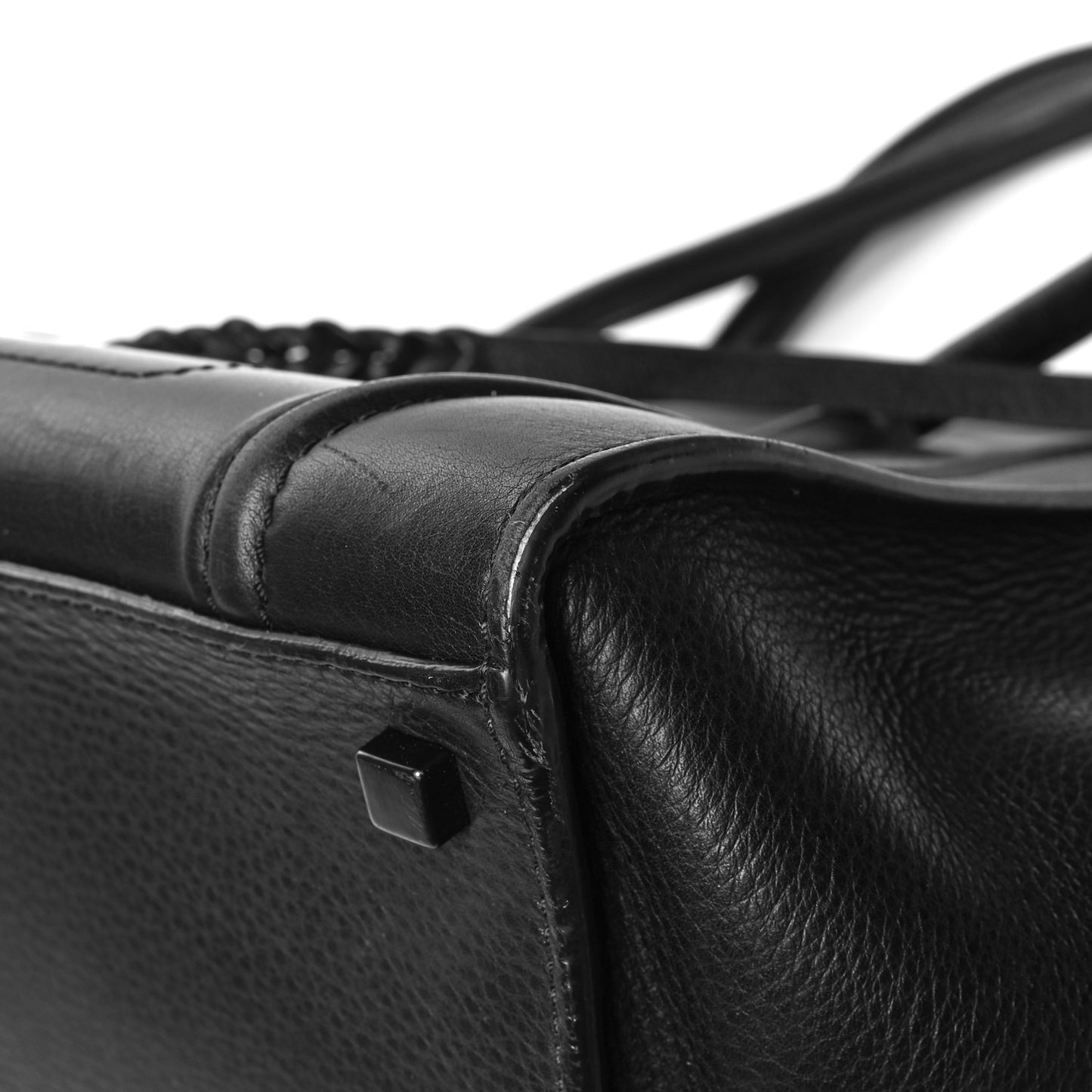 Smooth Calfskin Medium Phantom Luggage Black