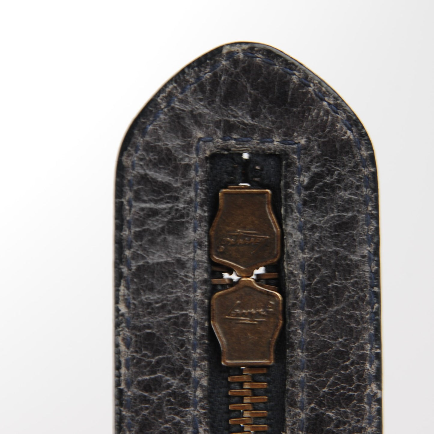 Smocked Agneau Classic Hardware City Anthracite