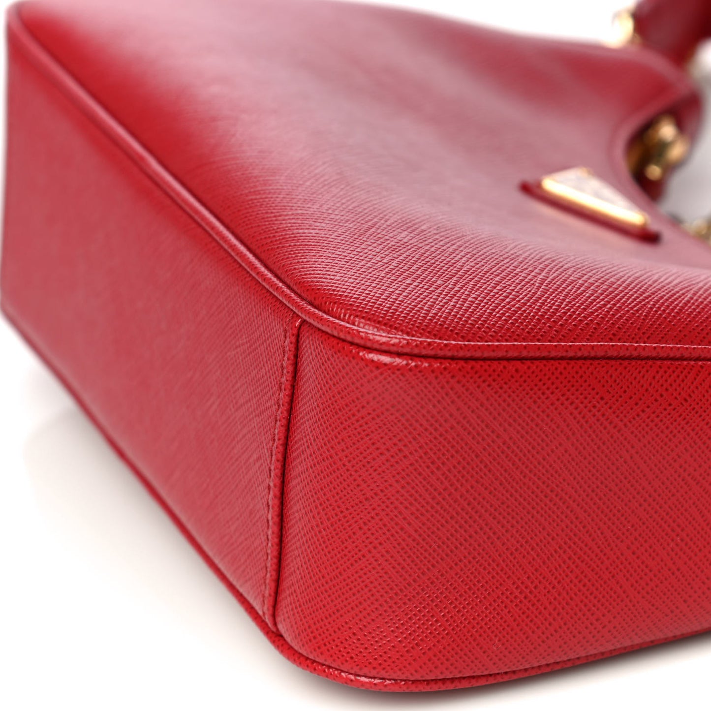 Saffiano Lux Re-Edition 2005 Shoulder Bag Fuoco