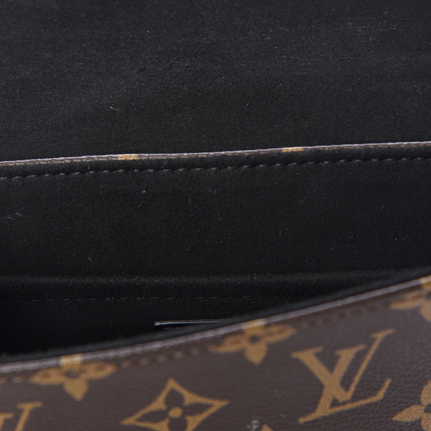 Louis Vuitton Monogram Locky BB Black 10 of 14
