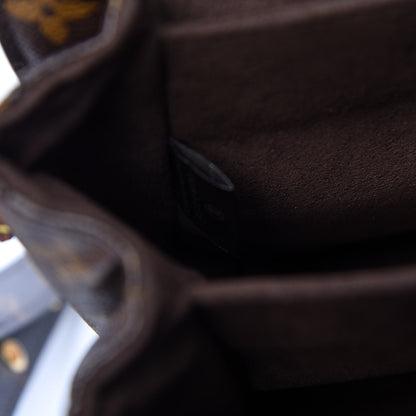 Louis Vuitton Monogram Pochette Metis 7 of 11