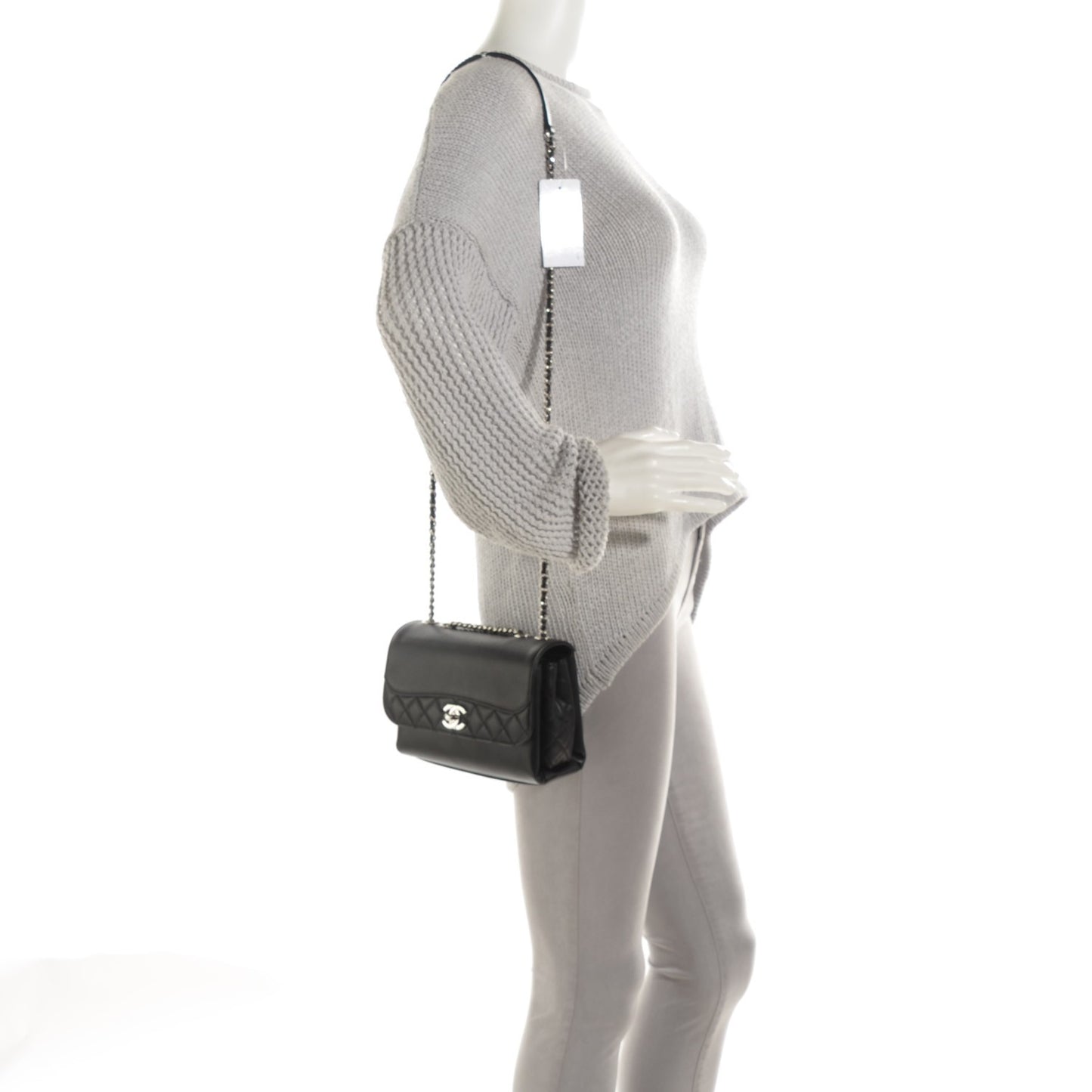Calfskin Mini Tramezzo Flap Black