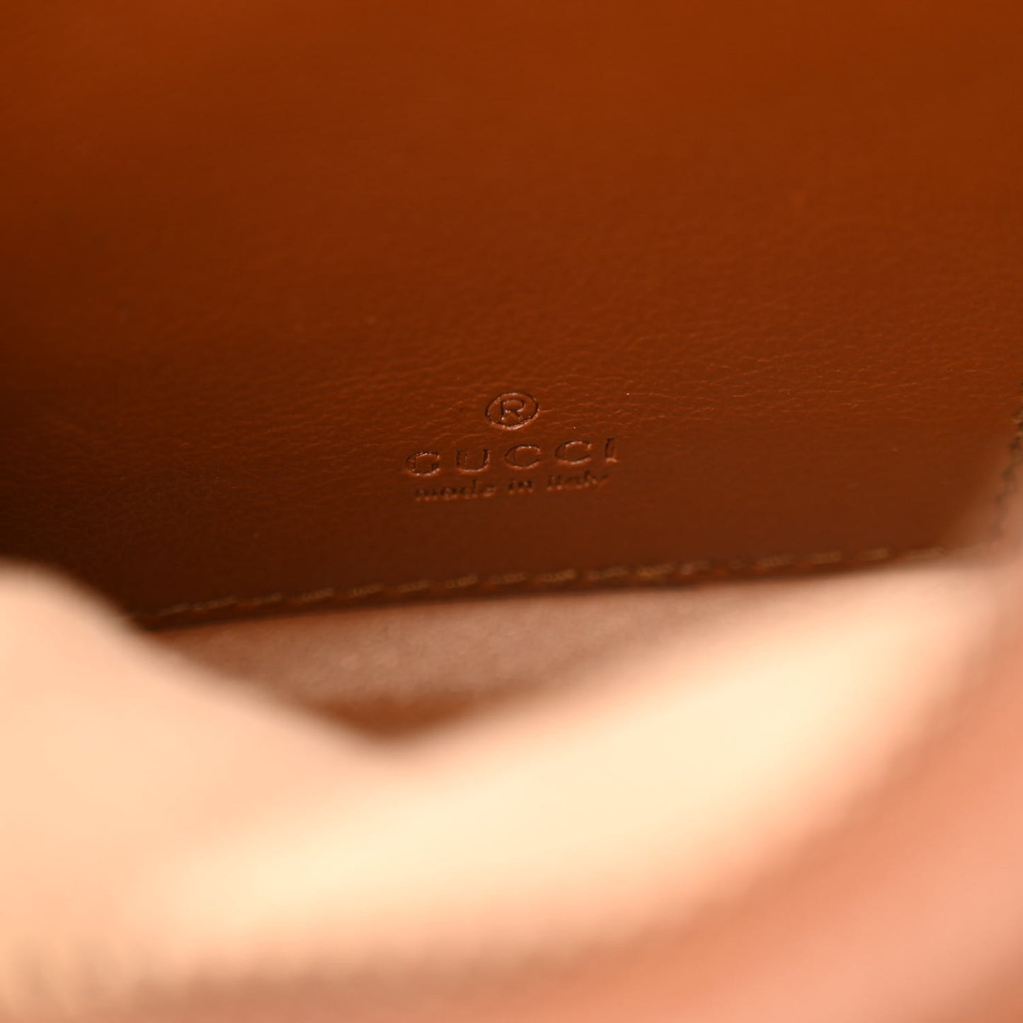 Azalea Calfskin Matelasse Diagonal Mini GG Marmont Crossbody Bag Cuir