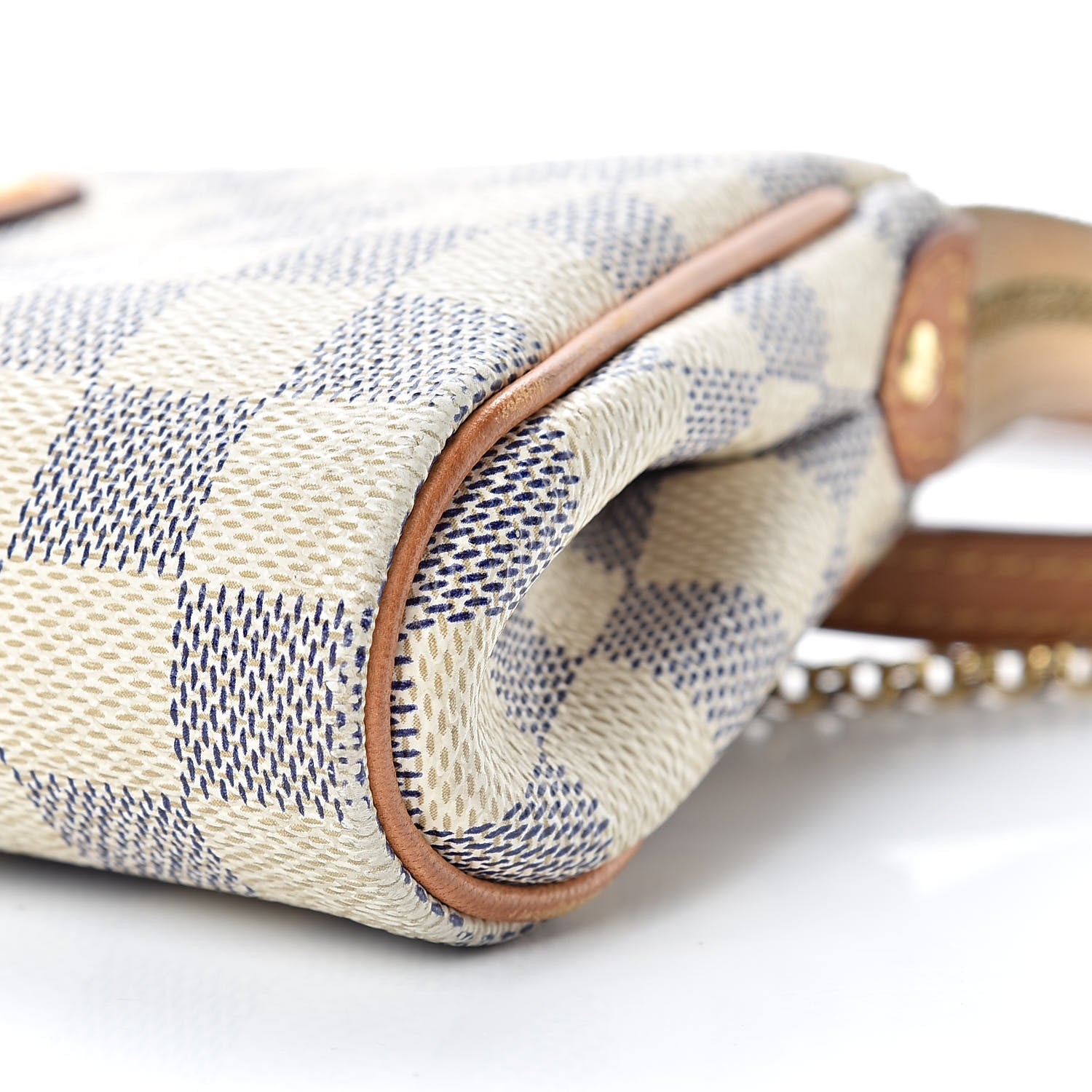 Louis Vuitton Damier Azur Eva Clutch 10 of 12