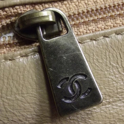 Chanel Patent Diamond Stitch Shoulder Bag 11 of 11