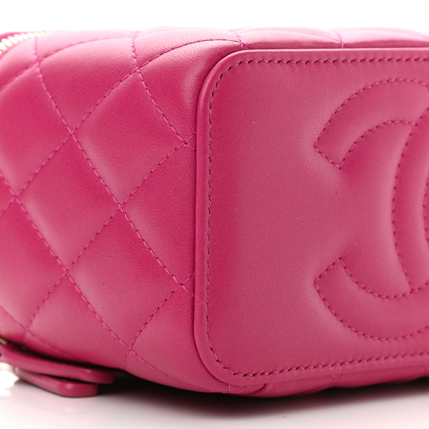 Chanel Lambskin Quilted Small Pearl Crush Vanity Case With Chain Fuchsia 8 of 10