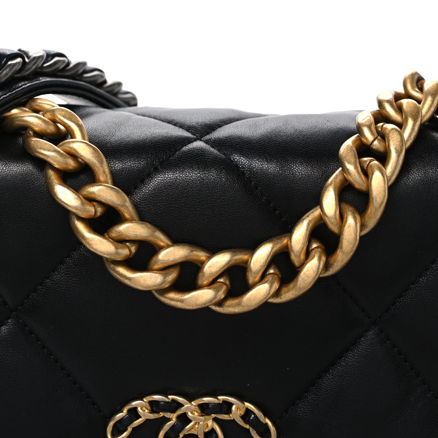 Lambskin Quilted Medium Chanel 19 Flap Black