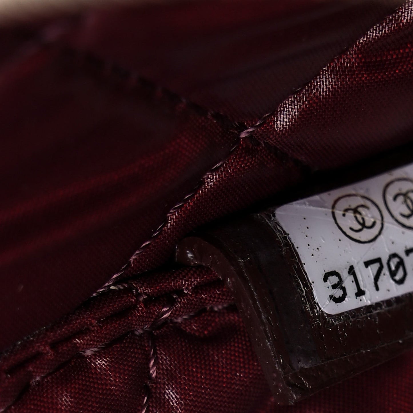 Caviar Quilted Large Vanity Pouch Black