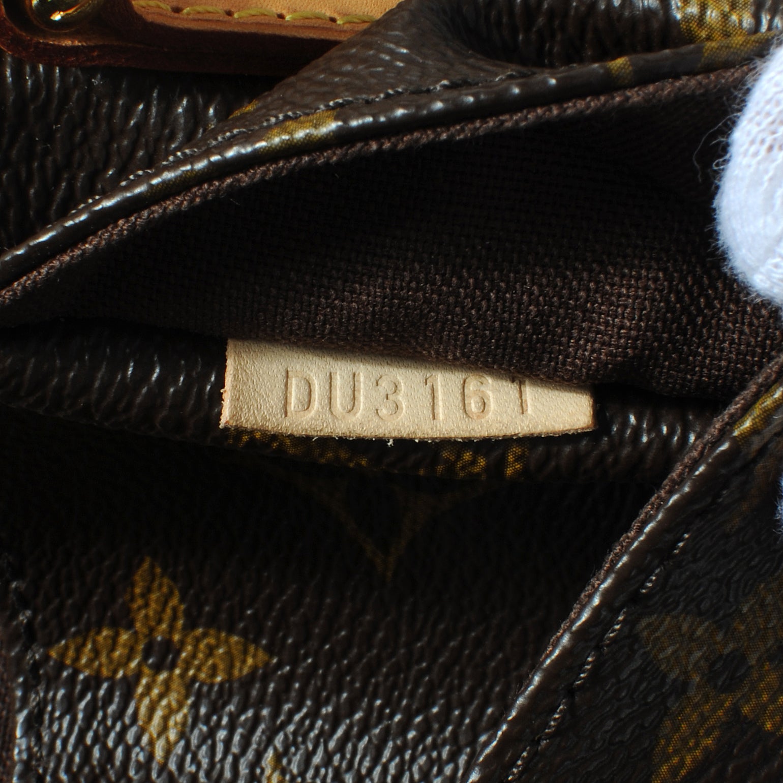 Louis Vuitton Monogram Menilmontant PM 7 of 8