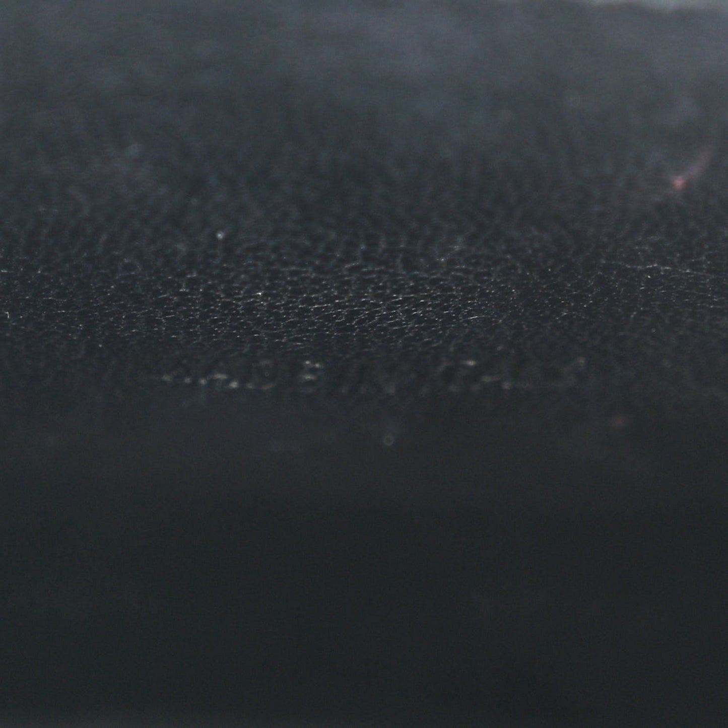 Shiny Calfskin Crocodile Embossed Hourglass Top Handle Bag XS Black