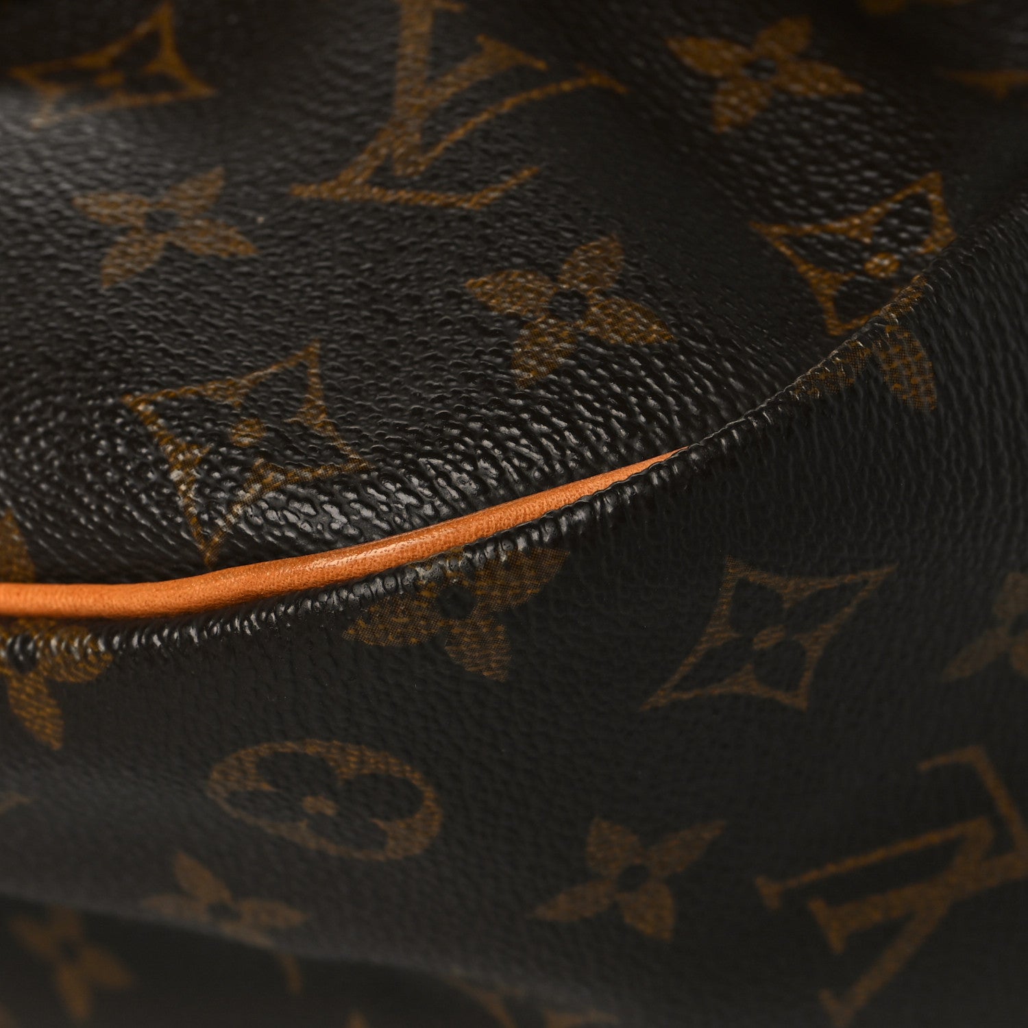 Louis Vuitton Monogram Saumur 35 9 of 12
