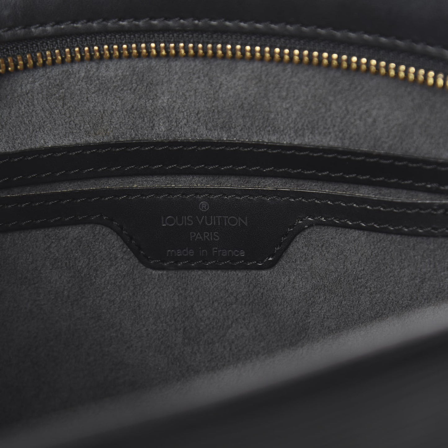 Epi Saint Jacques PM Long Straps Black