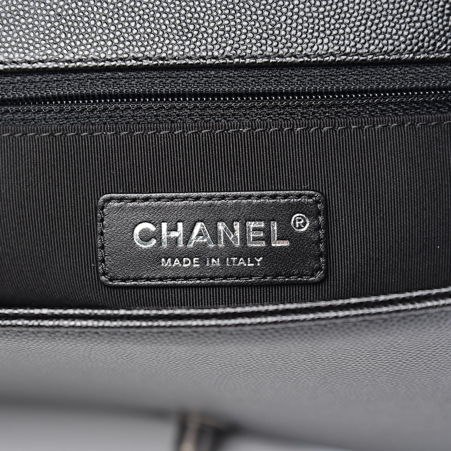 Caviar Quilted New Medium Boy Flap Black